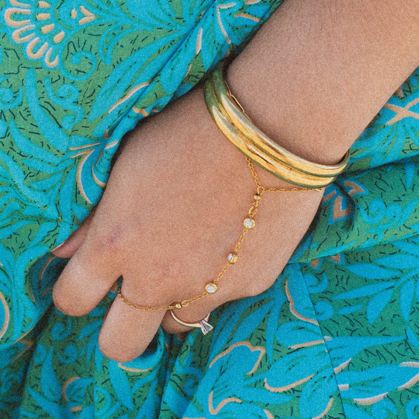 Shine Hand Chain