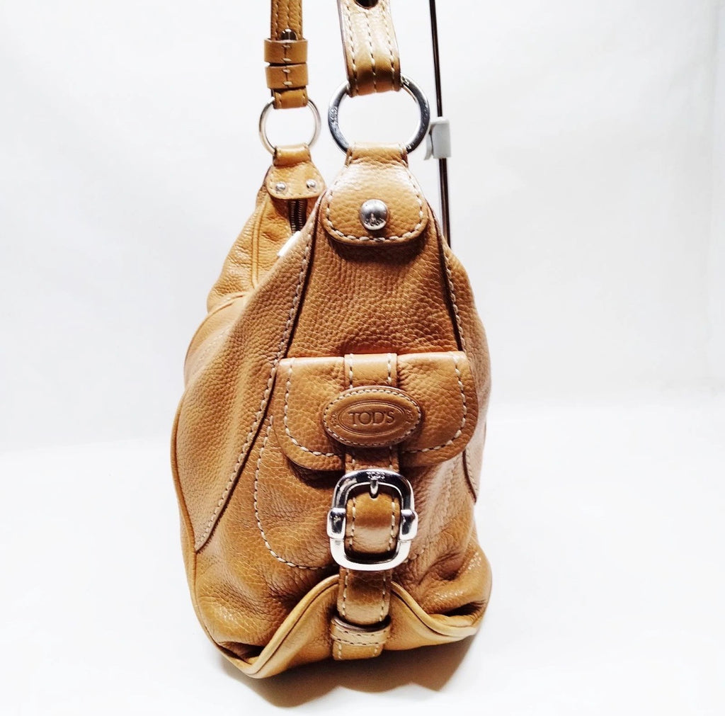 Authentic Tod’s Vintage Tan Pebbled Leather Shoulder Bag – Y2K Era