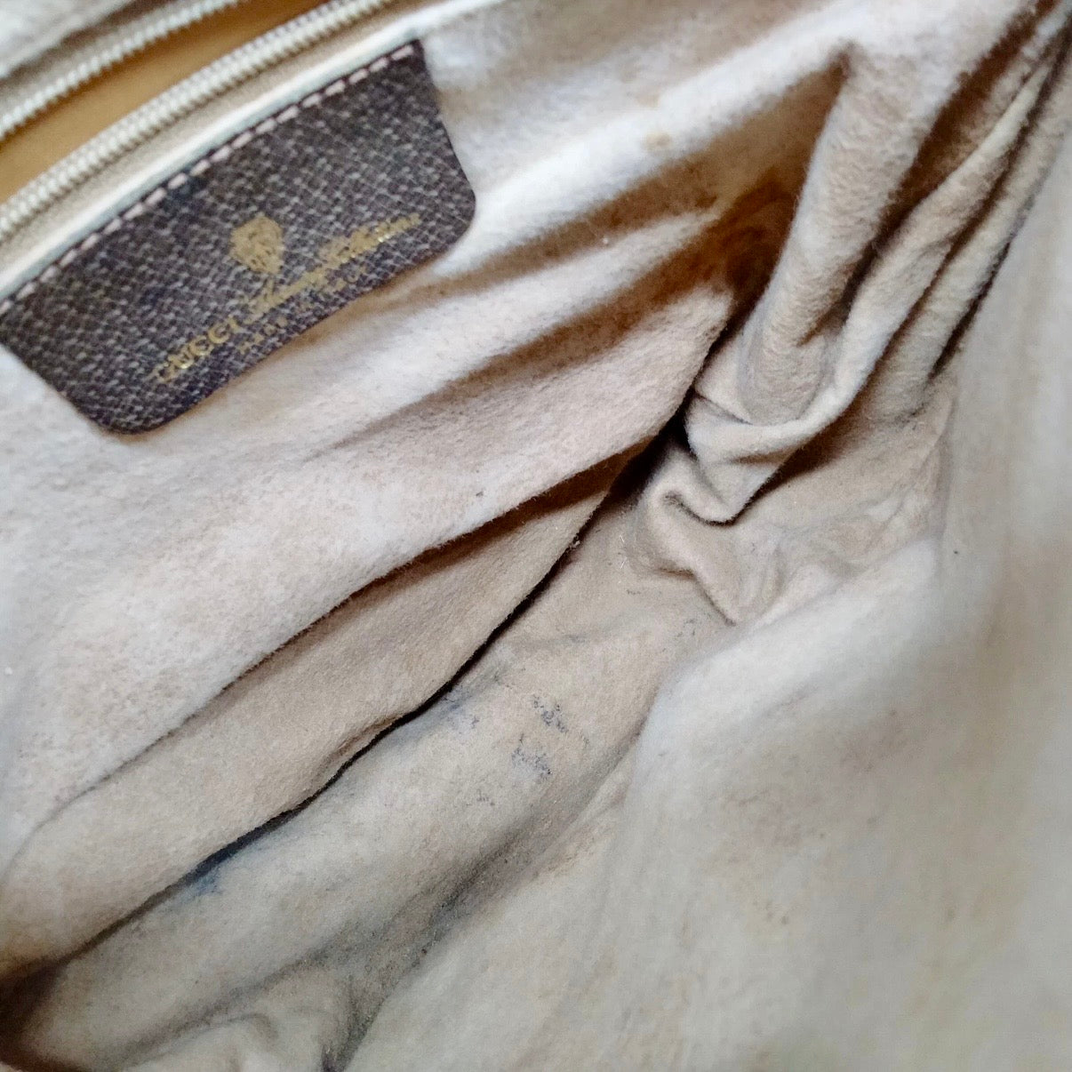 Authentic Vintage Gucci GG Supreme Sherry Line Accessory Collection Shoulder Bag 1980s