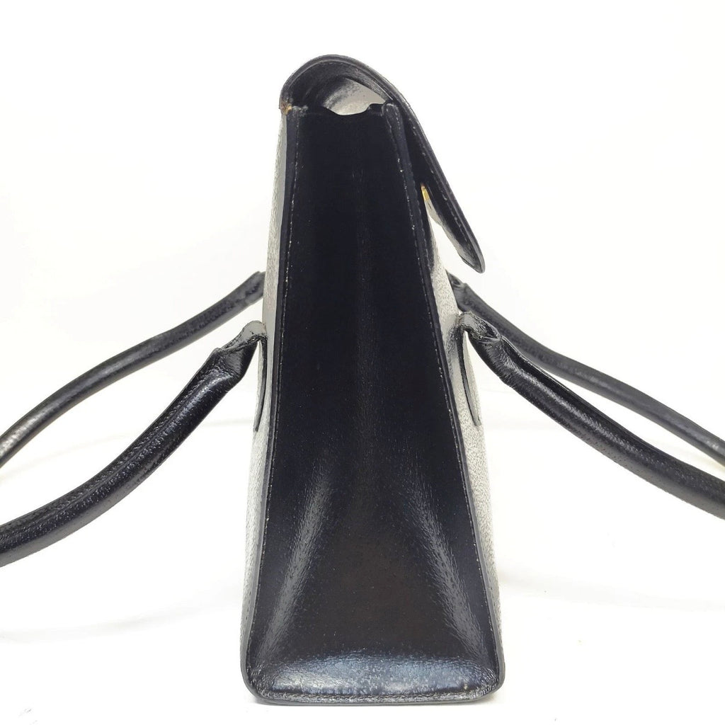 Authentic Vintage Gucci Black Grained Leather Interlocking GG Flap Top Handle Satchel 1980s