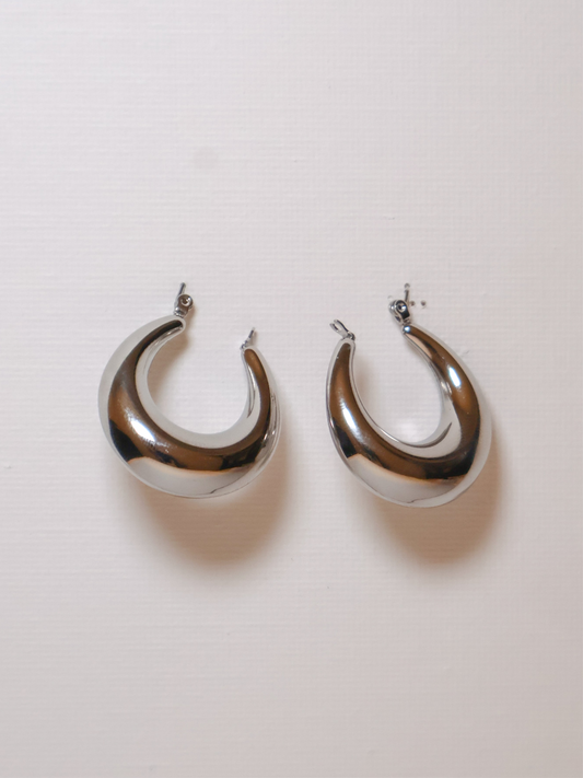 Silver U Earring