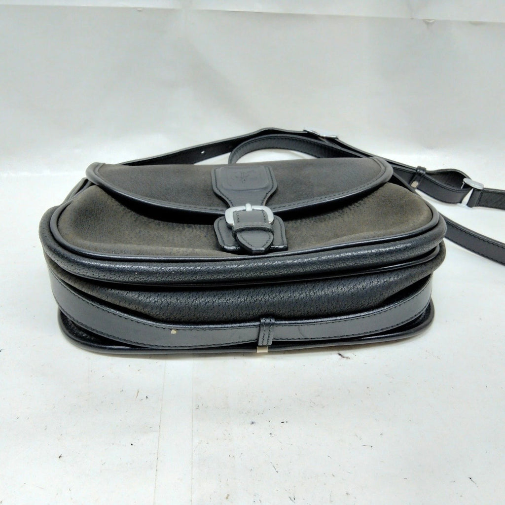 Authentic Vintage Gucci Black Pebbled Leather Saddle Crossbody Shoulder Bag 1970s–1980s